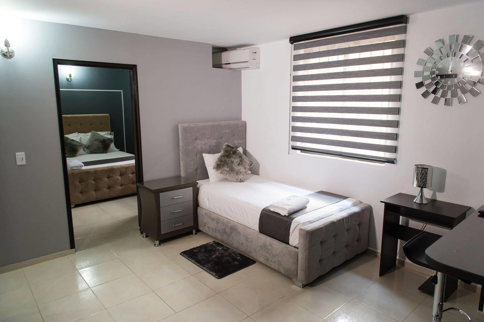 Hotel Roosevelt Plaza Кали Экстерьер фото